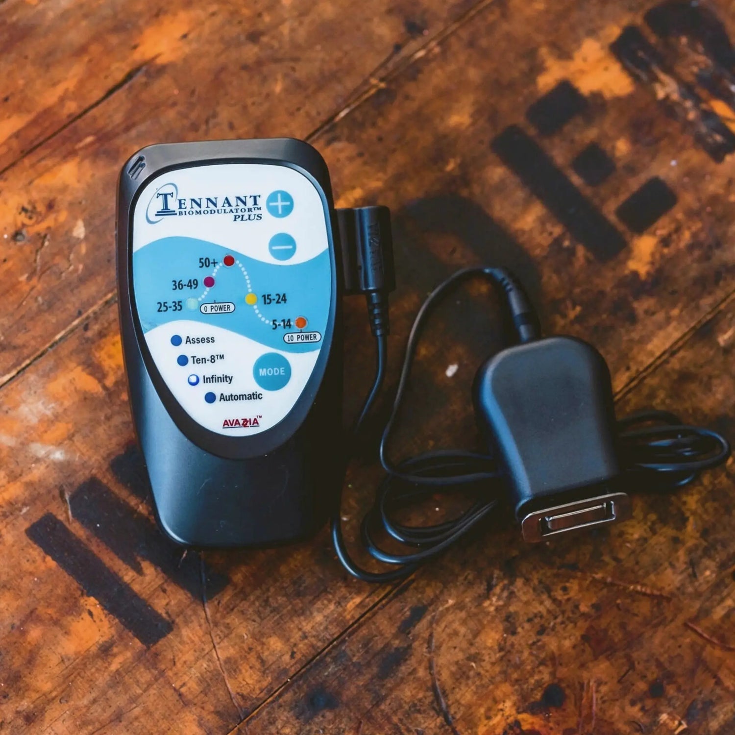 photo of the biomodulator plus with face electrode