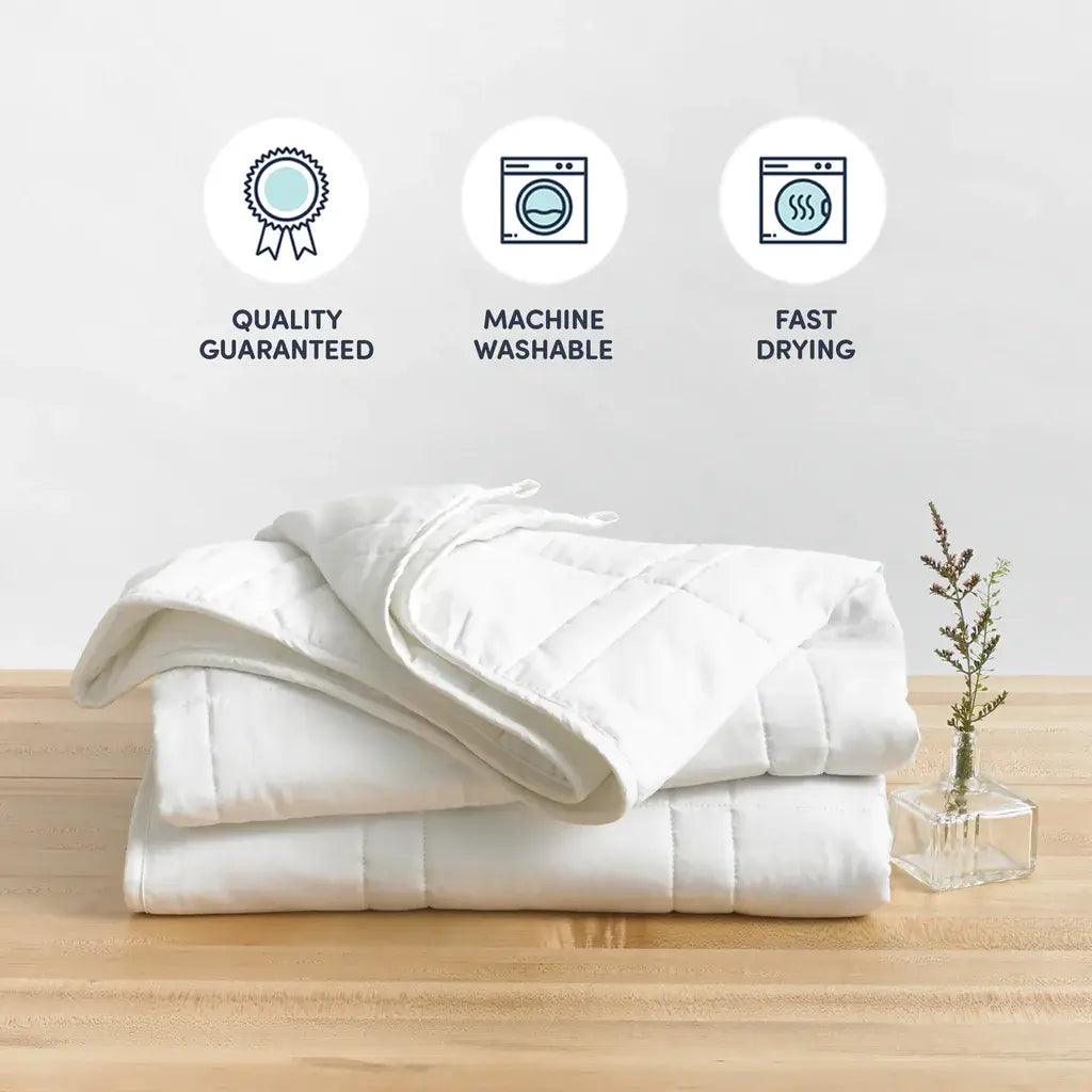 white throw blanket